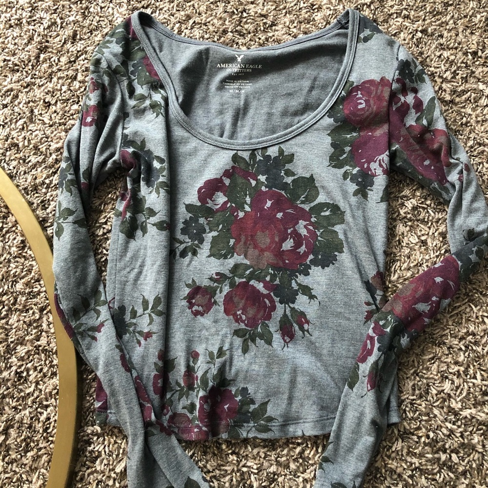 American Eagle long sleeve top